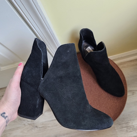 Steve Madden Black Leather Suede Block Ankle Boots Size 8M - Picture 2 of 9